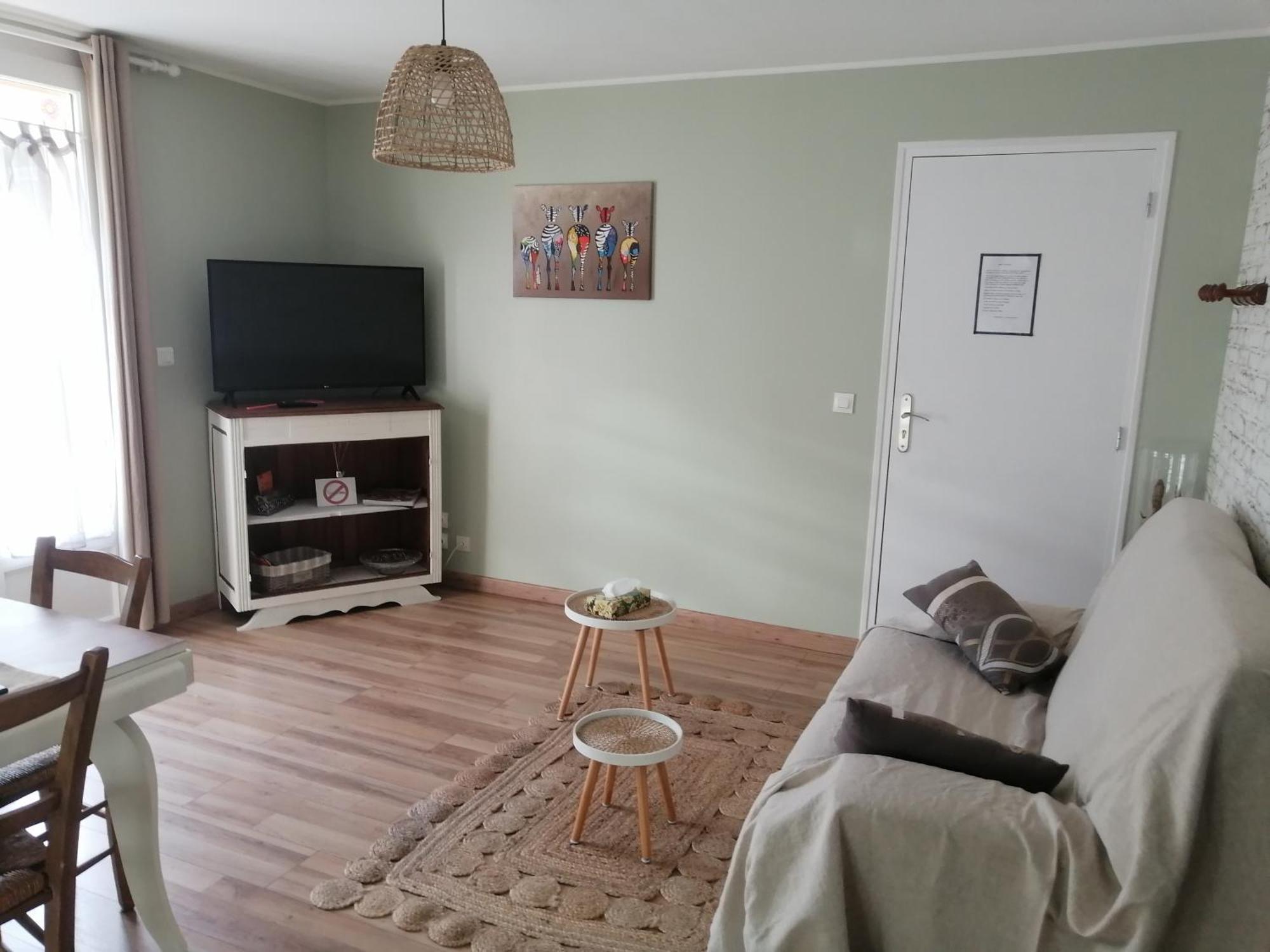 La Maison De 6Fran Appartement 2 Chaleureux Et Calme Ambiance Familiale Valros Екстер'єр фото