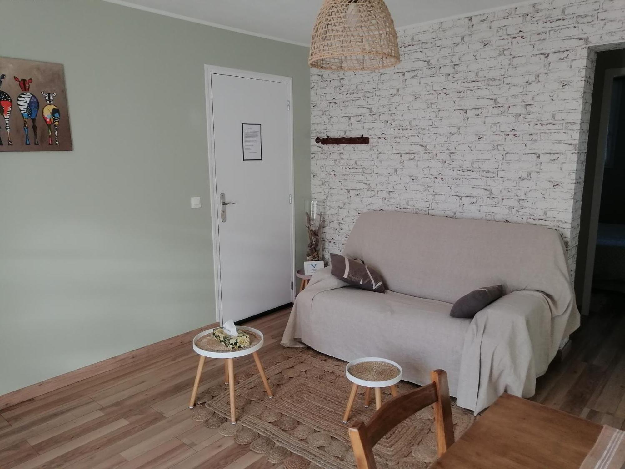 La Maison De 6Fran Appartement 2 Chaleureux Et Calme Ambiance Familiale Valros Екстер'єр фото
